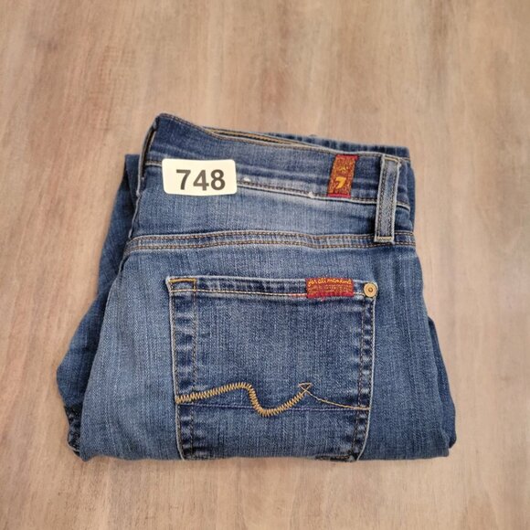 7 For All Mankind Cropped Skinny  Medium Wash Distressed Jeans Sz 28 - Picture 11 of 11